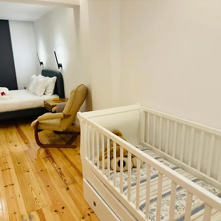 A Casa Na Estrela Appartement Lissabon Buitenkant foto